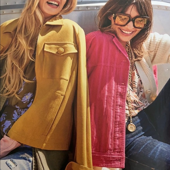 LAST CHANCE | NWT | CAbi 4124 Cheeky Topper - Picture 4 of 11